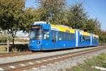 Straßenbahn Mainz / Mainzelbahn: Adtranz GT6M-ZR der MVG Mainz - Wagen 209, aufgenommen im Oktober 2018 bei der Bergfahrt zwischen Mainz-Lerchenberg und Mainz-Marienborn.