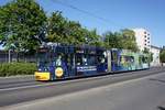 Straßenbahn Mainz: Adtranz GT6M-ZR der MVG Mainz - Wagen 213, aufgenommen im Mai 2020 in der Nähe der Haltestelle  Bismarckplatz  in Mainz.