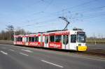 Straßenbahn Mainz: Adtranz GT6M-ZR der MVG Mainz - Wagen 202, aufgenommen im Februar 2016 in Mainz-Hechtsheim.