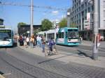 Straenbahn- und Bushaltestelle beim Mannheimer Hauptbahnhof, aufgenommen am 29.05.2004.