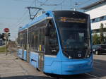 Straßenbahn München Zug 2706 mit Linie 29 nach Sendlinger Tor in der Haltestelle Am Lokschuppen, 18.09.2020.