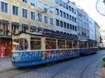 München - Strassenbahn Nr.2412 und Beiwagen 3407 unterwegs für`s Christkind in der Stadt München am 06.12.2015