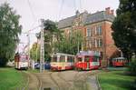 09.09.2001, Naumburg vor dem Straßenbahndepot, das Wetter verleitete augenscheinlich wieder mal zum Lüften.
