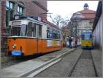 Wagen 38 Baujahr 1960kam ber Cottbus und Jena nach Naumburg und der Gelenkwagen 202 Baujahr 1965 der  VEB Waggonbau Gotha  kam 1999 von Gotha nach Naumburg.