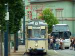 Tw 37 kurz vor der Abfahrt zur Vogelwiese an der Endhaltestelle am Naumburger Hauptbahnhof; 12.07.2008