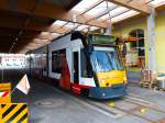 Blick ins Straßenbahndepot Nordhausen 05.04.2015 auf den Combino Duo 101.