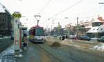 Straßenbahn Nürnberg__3x Doppelhaltestelle : Vor dem Opernhaus in Nürnberg mit Tw 367 [N6S, 1977, DUEWAG/MAN; 2006 >Krakau].__Jan 1985