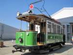 25.4.2010 11:00 Historischer Triebwagen  21  am Tag der offenen Tr im Betriebswerk Wiesenstrae der Plauner Straenbahn.