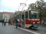 Prototyp des Tatra Gelenkzuges KT4D am Platz der Einheit 26.09.04 zum Stadteilfest Waldstadt und 70 Jahre Linie Richtung Rehbrcke