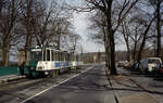 Postdam VIP SL 93 (KT4D 110) Berliner Straße / Glienicker Brücke (Endstelle, Abfahrtshaltestelle) am 28.