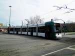  Potsdam: Straenbahnlinie 92 nach Kirchsteigfeld Marie-Jurazc-Strae am Hauptbahnhof.(28.4.2013) 