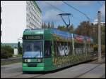 Moderne Straenbahn in Rostock am 13.04.2014