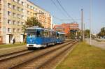 Der Rostocker T6A2 703 war am 27.9.2014 auf einer Fotofahrt unterwegs und wurde hier kurz vor der Haltestelle St.