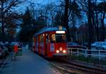 Aufgrund der früh einsetzenden Dämmerung war am 20.11.2015 um 16.22 Uhr nur noch ein Standfoto des gerade aus Schöneiche angekommenen ex-Heidelberger GT6 46 in der Endhaltestelle