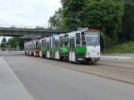 Zwei Tatra KT4D der Linie 3 nach Neuplanitz am 04.07.2013 auf der usseren Schneeberger Strasse.