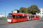 Straßenbahn Zwickau: MAN / AEG GT6M der SVZ Zwickau - Wagen 902, aufgenommen im Oktober 2015 am Hauptbahnhof in Zwickau.