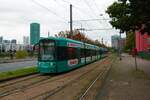 VGF Bombardier Flexity Classic S-Wagen 214+2xx als Stadionlinie 20 Doppeltraktion am 24.09.22 in Frankfurt am Main