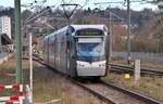 Saarbahn Triebwagen 1015 ist auf der Realtion Lebach-Jabach / Brebach unterwegs und erreicht gleich den Bahnhof (oder was davon übrig geblieben ist) Lebach.