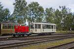 Triebwagen 194 mit einem Dieselaggregat, welches wegen der fehlenden Oberleitung auf der Vereinsstrecke Fahrstrom liefert (31.07.2021).