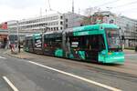 Mainzer Mobilität Stadler Variobahn Wagen 232 am 12.02.24 in Mainz Hbf