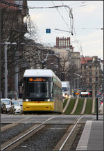 Ein Hauch von Stuttgart in Berlin -    Wellenförmige Gleislage in der Invalidenstraße in Berlin.