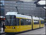 Moderne Straßenbahnen in Berlin am Alexanderplatz am 26.04.2013