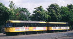 14. Mai 1992. Dresden, Haltestelle Wintergartenstraße am Krankenhaus St.Joseph-Stift. Tatra-Tw 222 622 führt einen Zug der Linie 4, die damals zwischen Johannstadt und Weinböhla verkehrte.