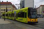 Dresden, Bombardier Bautzen Straßenbahn Typ NGTD8DD, 39.3 To., 510 KW, 
Personen 171, Linie 9 nach Prohlis (21.07.2011)