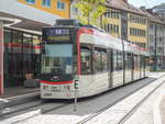 Straßenbahn Freiburg Zug 264 als Linie 5 nach Rieselfeld am Europaplatz, 06.07.2020.