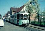 END Straßenbahn Esslingen-Nellingen-Denkendorf__Die aber auch nach Scharnhausen und Neuhausen fuhr.__Altbau-Tw rangiert mit Bw 36 [ME 1958] in der Schillerstraße.__09-04-1974