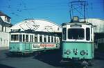 END Straßenbahn Esslingen-Nellingen-Denkendorf__Die aber auch nach Scharnhausen und Neuhausen fuhr.__Tw 4 [ME 1926] und 5 [ME 1926] vor den Hallen von 1926 (links) und 1929 (rechts).__Für
