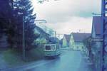 Straßenbahn Reutlingen__Tw 51 [ME 1928] auf Linie 3 in Ortsdurchfahrt Rommelsbach.__Mai 1970