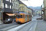 Der ex-Dortmunder Tw 3827 erhielt eine orangefarbene Lackierung, hier 1984 als Linie 608 auf der Loher Straße, seit dem 15.06.1985 fährt hier keine Straßenbahn mehr