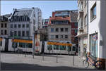 Schieflage einer Straßenbahn -    Mainz, nähe St.