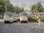 Schwerin NVS SL 4 (Tatra T3DC1 104) / SL 2 (Tatra T3DC1 127) Platz der Freiheit am 12. Juli 1994. - Scan eines Farbnegativs. Film: Scotch 200. Kamera: Minolta XG-1.