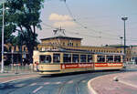 Sommer 1984: Augsburger Straßenbahnwagen am Hauptbahnhof der Stadt  