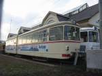 Hier sind zwei Straenbahnen des RHB in Bad Drkheim abgestellt.