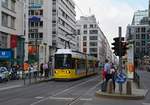 15.06.2017, Berlin, Friedrichstraße. AEG GT6N #1025 auf der Linie M1 steht an der Haltestelle S+U Friedrichstraße.