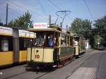 Wagen 10 der  Stdtischen Strassenbahn Cpenick , damals noch eine eigenstndige Stadt, heute ein Stadtteil von Berlin. Zur 750-Jahr-Feier Berlins im Jahre 1987 wurde dieses Fahrzeug durch die BVB (Ost) aufgearbeitet und ist seitdem im Einsatz. Hier am 20.05.2007 zum Verkehrshistorischen Wochenende in der Schleife Bjrnsonstrasse, welche aufgrund von Bauarbeiten auch von regulren Strassenbahnen benutzt wurde.