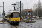 Berlin BVG SL M6 (KT4D 6154 + KT4D) Prenzlauer Berg, Landsberger Allee / Storkower Straße am 28. März 2018.