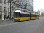 Berlin: Straenbahnlinie M1 nach Niederschnhausen Schillerstrae am U-Bahnhof Oranienburger Tor.