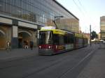 Berlin: Straenbahnlinie M5 nach S-Bahnhof Hackescher Markt am S+U Bahnhof Alexanderplatz.