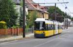 BERLIN, 18.07.2010, Tram62 hat die Endhaltestelle S-Bahnhof Mahlsdorf verlassen und fährt nun in die Wendeschleife