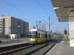 Berlin: Straenbahnlinie M6 nach Hellersdorf Risaer Strae an der Haltestelle Hellersdorf Risaer Strae/Louis-Lewin-Strae.(5.3.2011)