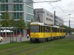 Berlin: Straenbahnlinie 60 nach Adlershof Karl-Ziegler-Strae an der Haltestelle Adlershof Walther-Nernst-Strae.(12.9.2011)
