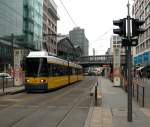 Berlin BVG SL M1 (GT6) Mitte, Friedrichstraße / Dorotheenstraße / Bahnhof Friedrichstraße am 27.