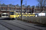 Berlin BVG SL M4 (KT4Dt 7002) Mitte, Henriette-Herz-Platz / S-Bf Hackescher Markt im April 2006. - Scan eines Diapositivs. Film: Kodak Ektachrome ED 3. Kamera: Leica CL.