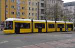 Flexity BVG Wagen 4034 als M2 Am Steinberg am 5.4.14 auf der Kreuzung Prenzlauer Allee/Danziger Str.