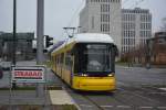 Am 24.12.2014 wurde diese Bombardier Flexity Berlin mit der Nummer 9012 bei der Einfahrt Berlin Hbf aufgenommen.