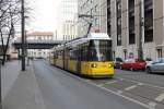 Berlin BVG SL M1 (Adtranz GT6-97 1076) Mitte, Planckstrasse am 11.